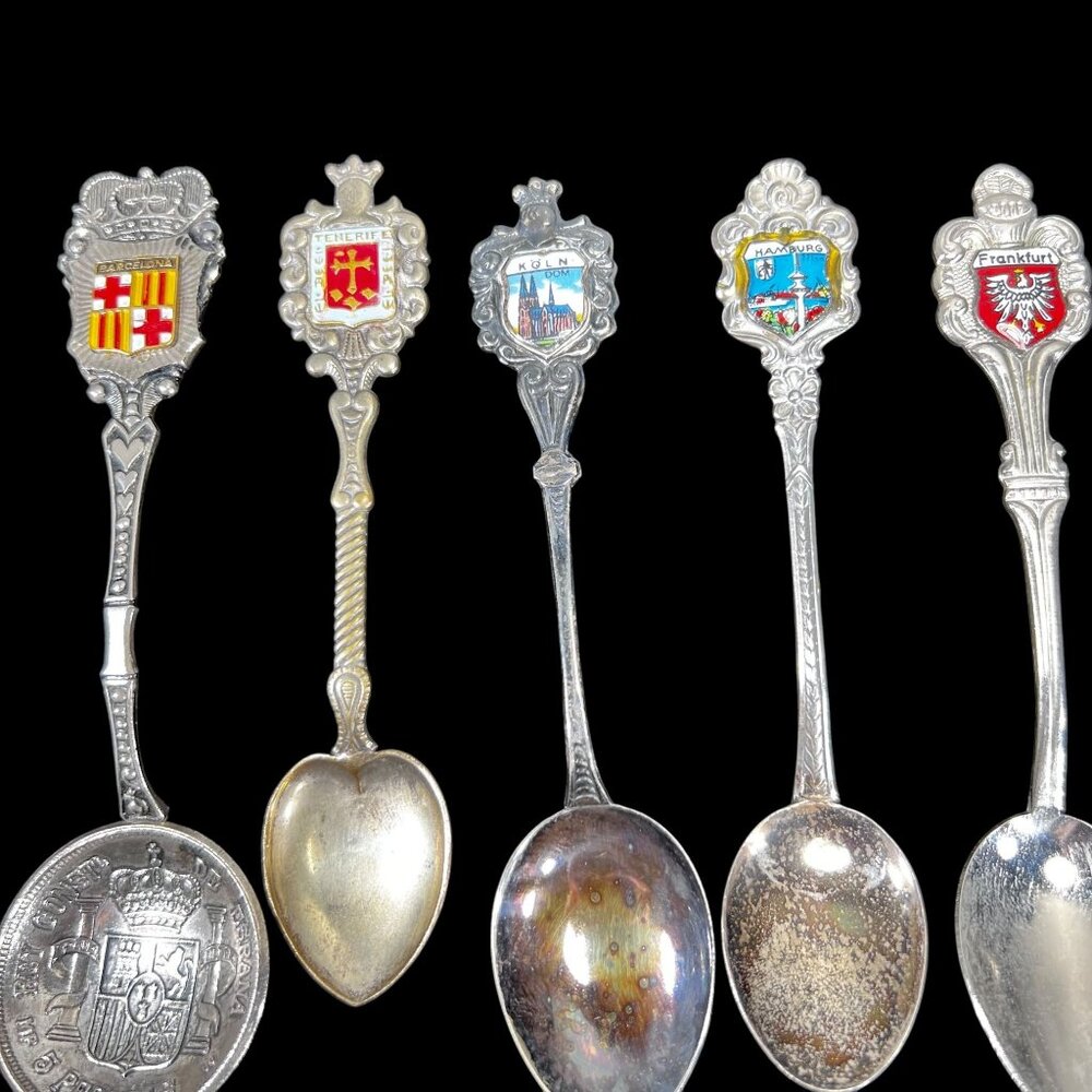 Set Of 10 Vtg Collectible Souvenir Spoons Enamel Shields Crest Europe So America - Picture 2 of 16
